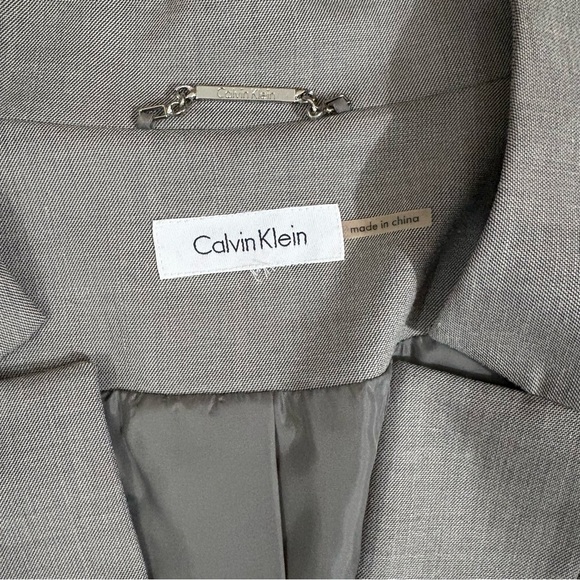 Calvin Klein Women’s Gray Asymmetrical Open Front Blazer Size 14 Career Stretch - Picture 3 of 15